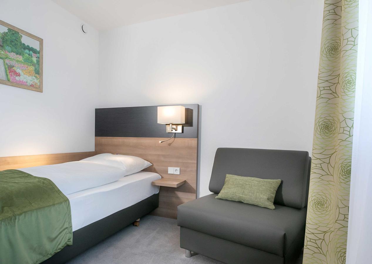 Hotel Kern Garni Walddorf  Eksteriør bilde